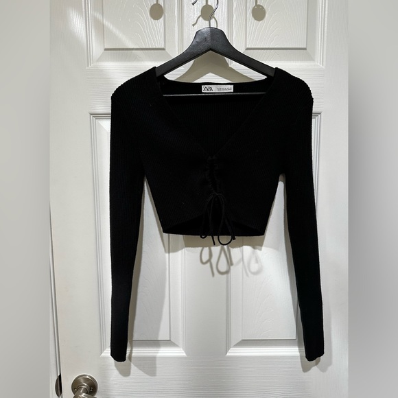 Zara ribbed long sleeve front tie top - Picture 3 of 3